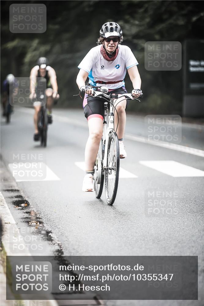 13.09.2026 - Stadtparktriathlon H.Heesch http://msf.ph/oto/10355347 13.09.2026 11:11:35 Radfahren 451, 470, 547, 596, 612, 655, 666 meine-sportfotos.de