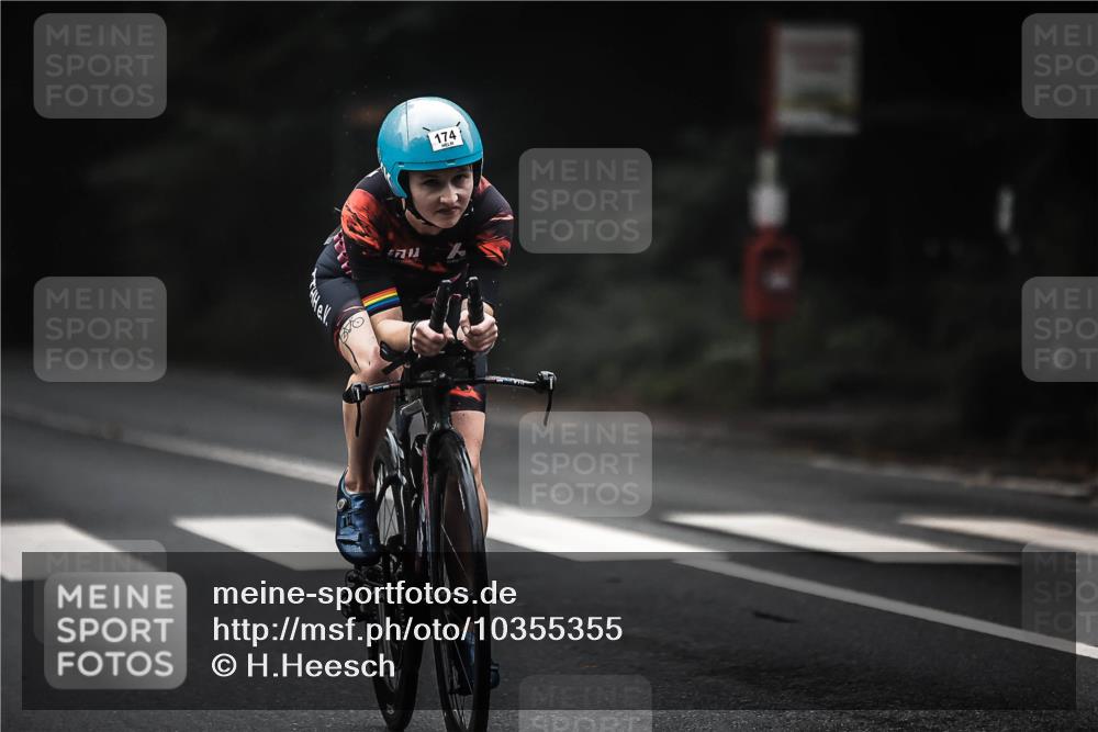 13.09.2026 - Stadtparktriathlon H.Heesch http://msf.ph/oto/10355355 13.09.2026 09:37:28 Radfahren 165, 174, 201 meine-sportfotos.de