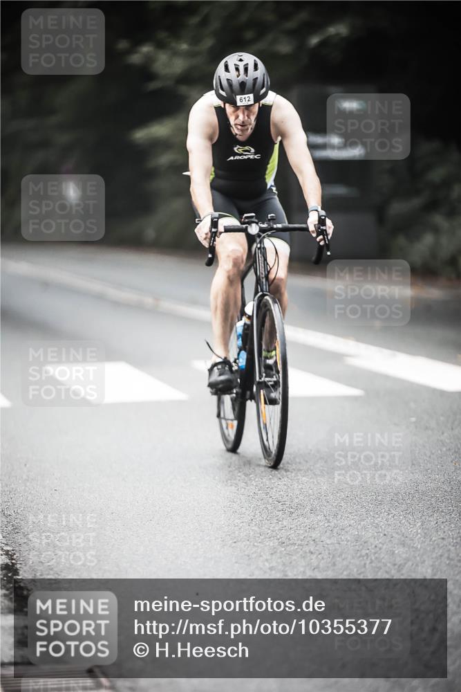 13.09.2026 - Stadtparktriathlon H.Heesch http://msf.ph/oto/10355377 13.09.2026 11:11:37 Radfahren 451, 470, 547, 612, 655, 666 meine-sportfotos.de