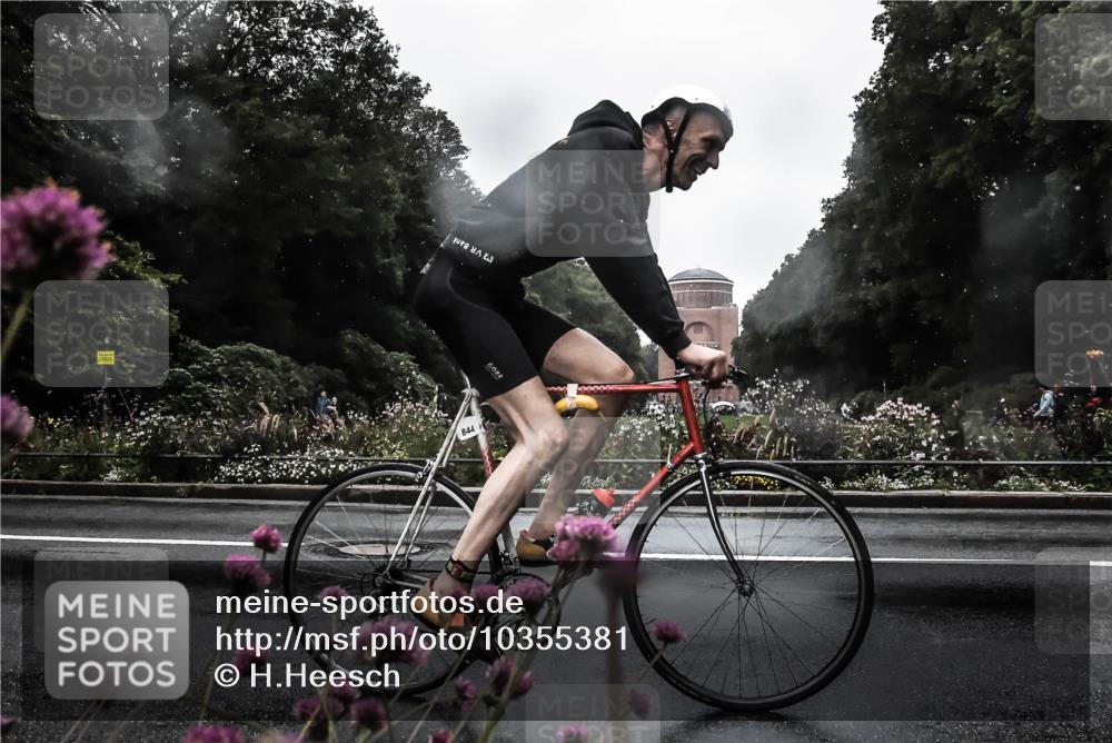 13.09.2026 - Stadtparktriathlon H.Heesch http://msf.ph/oto/10355381 13.09.2026 12:02:01 Radfahren 844, 871, 985, 1033, 1062, 1063 meine-sportfotos.de