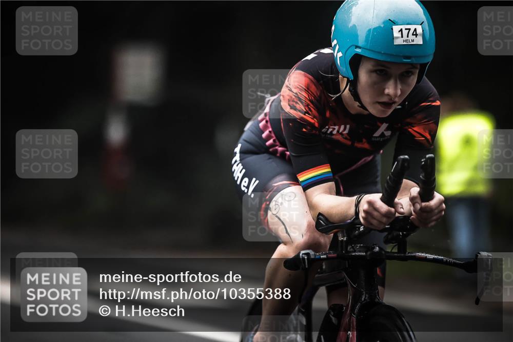 13.09.2026 - Stadtparktriathlon H.Heesch http://msf.ph/oto/10355388 13.09.2026 09:37:28 Radfahren 165, 174, 201 meine-sportfotos.de