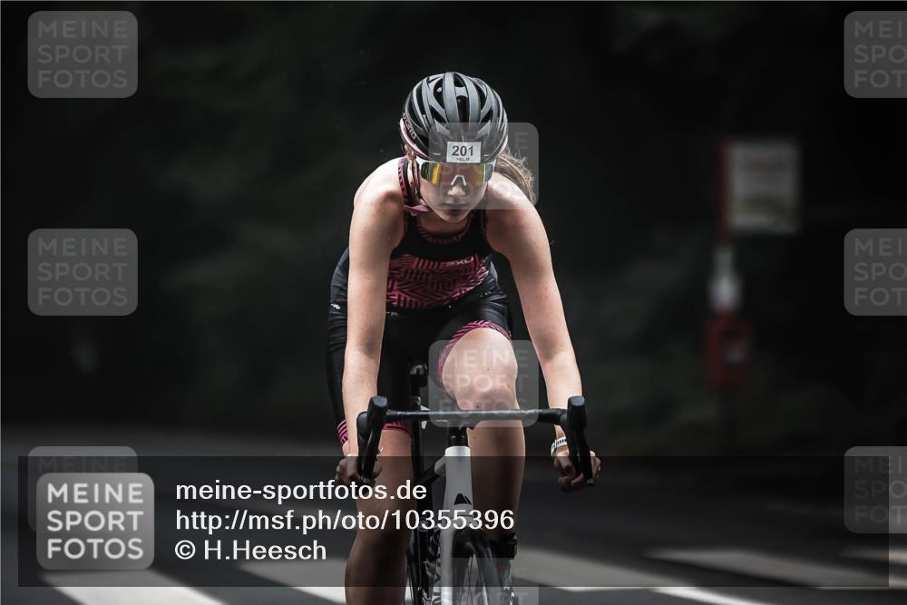 13.09.2026 - Stadtparktriathlon H.Heesch http://msf.ph/oto/10355396 13.09.2026 09:37:34 Radfahren 201 meine-sportfotos.de