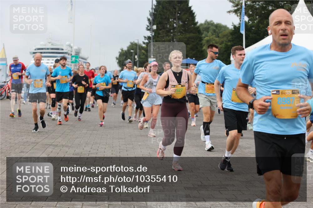 13.09.2026 - Kiel Lauf Andreas Tolksdorf http://msf.ph/oto/10355410 13.09.2026 09:58:26 Kiellinie 39, 627, 12224, 38, 8987, 113 meine-sportfotos.de