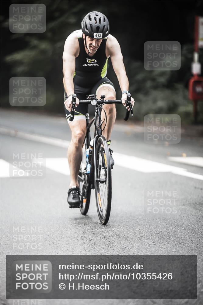 13.09.2026 - Stadtparktriathlon H.Heesch http://msf.ph/oto/10355426 13.09.2026 11:11:37 Radfahren 451, 470, 547, 612, 655, 666 meine-sportfotos.de