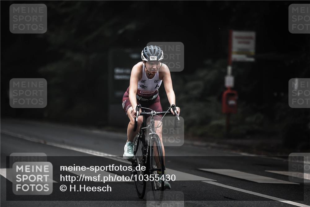 13.09.2026 - Stadtparktriathlon H.Heesch http://msf.ph/oto/10355430 13.09.2026 09:37:50 Radfahren 167, 186 meine-sportfotos.de