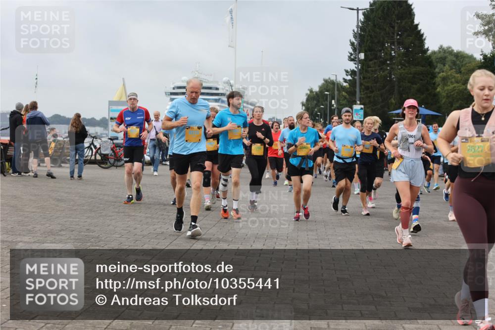 13.09.2026 - Kiel Lauf Andreas Tolksdorf http://msf.ph/oto/10355441 13.09.2026 09:58:27 Kiellinie 3340, 2627 meine-sportfotos.de