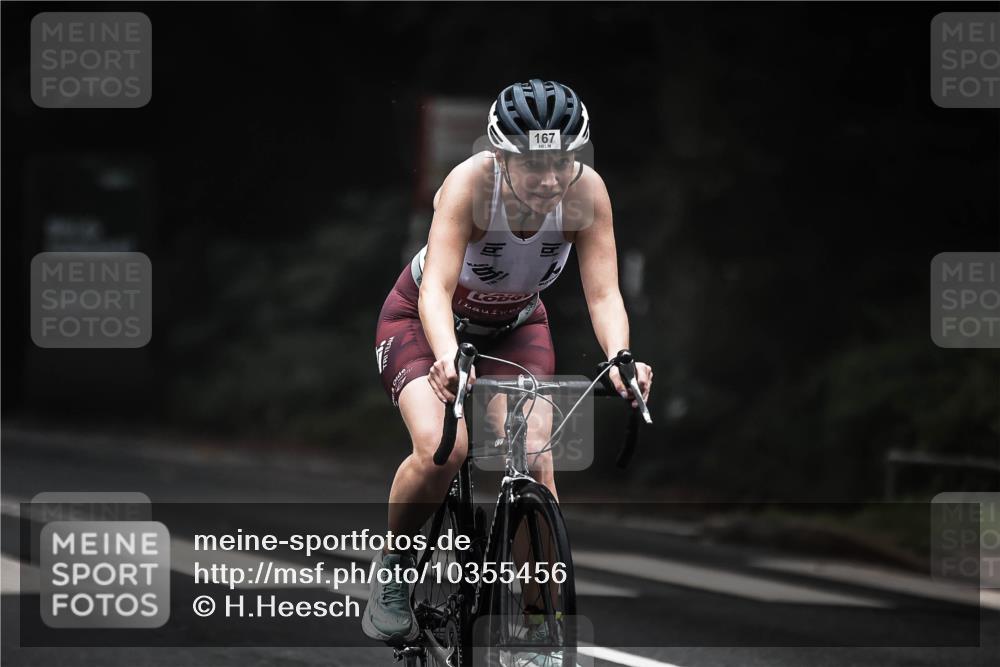 13.09.2026 - Stadtparktriathlon H.Heesch http://msf.ph/oto/10355456 13.09.2026 09:37:51 Radfahren 167, 186 meine-sportfotos.de
