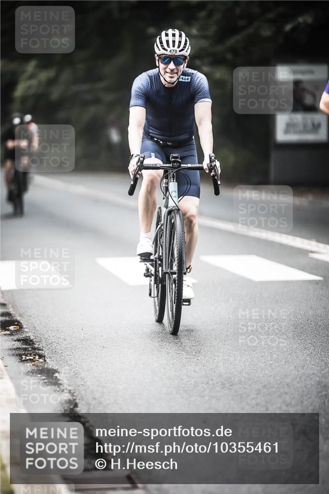 13.09.2026 - Stadtparktriathlon H.Heesch http://msf.ph/oto/10355461 13.09.2026 11:11:40 Radfahren 451, 470, 498, 547, 612 meine-sportfotos.de