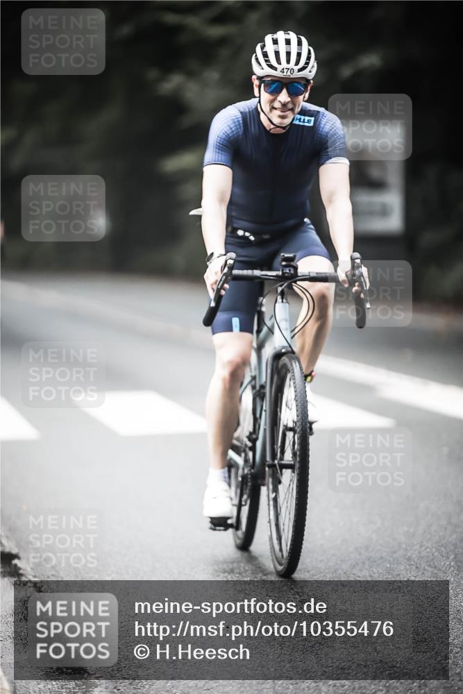 13.09.2026 - Stadtparktriathlon H.Heesch http://msf.ph/oto/10355476 13.09.2026 11:11:40 Radfahren 451, 470, 498, 547, 612 meine-sportfotos.de