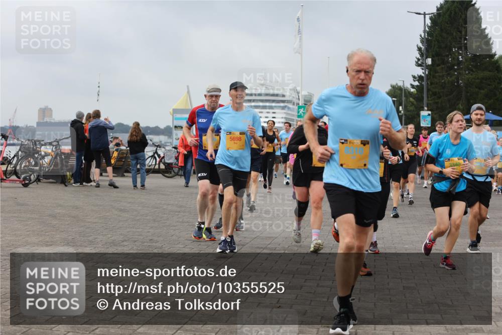 13.09.2026 - Kiel Lauf Andreas Tolksdorf http://msf.ph/oto/10355525 13.09.2026 09:58:29 Kiellinie 5698, 38, 8310, 3340 meine-sportfotos.de