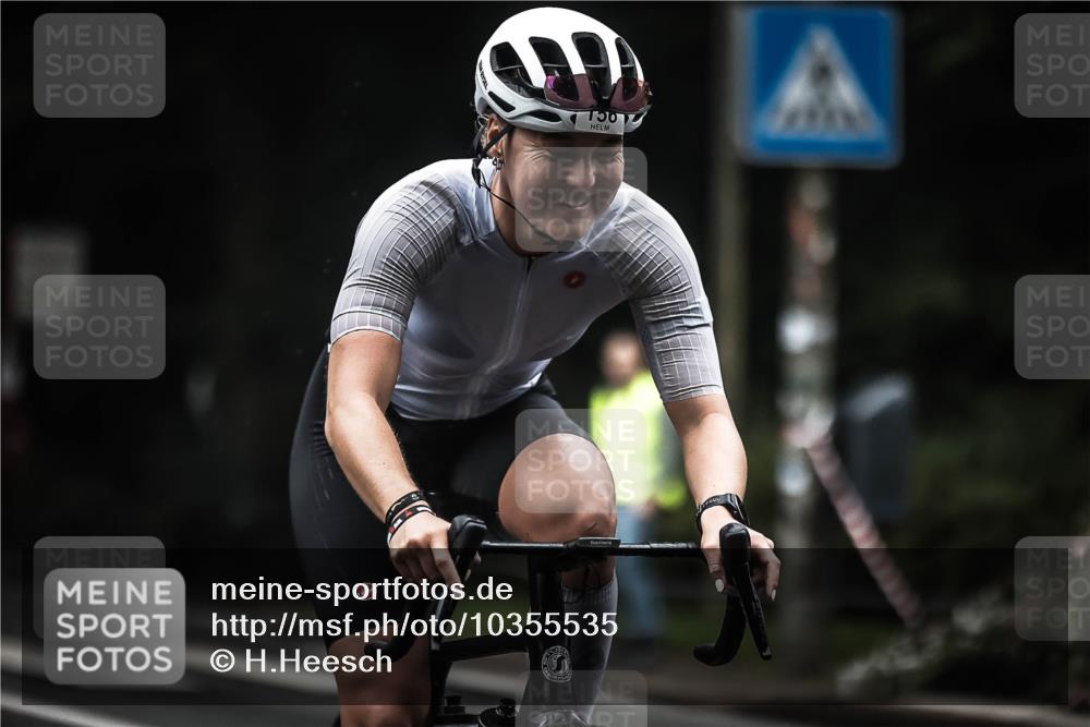 13.09.2026 - Stadtparktriathlon H.Heesch http://msf.ph/oto/10355535 13.09.2026 09:38:15 Radfahren 146, 156, 179, 193 meine-sportfotos.de