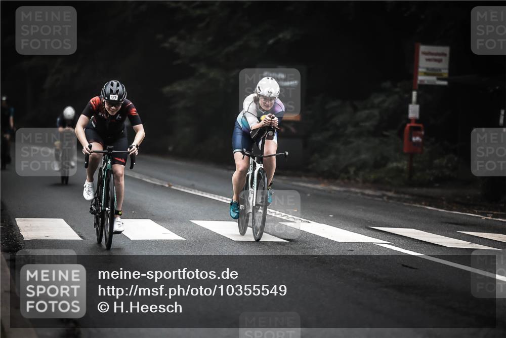 13.09.2026 - Stadtparktriathlon H.Heesch http://msf.ph/oto/10355549 13.09.2026 09:38:20 Radfahren 146, 156, 179, 193, 205 meine-sportfotos.de