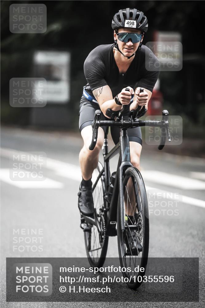 13.09.2026 - Stadtparktriathlon H.Heesch http://msf.ph/oto/10355596 13.09.2026 11:11:44 Radfahren 470, 493, 498, 547, 618 meine-sportfotos.de