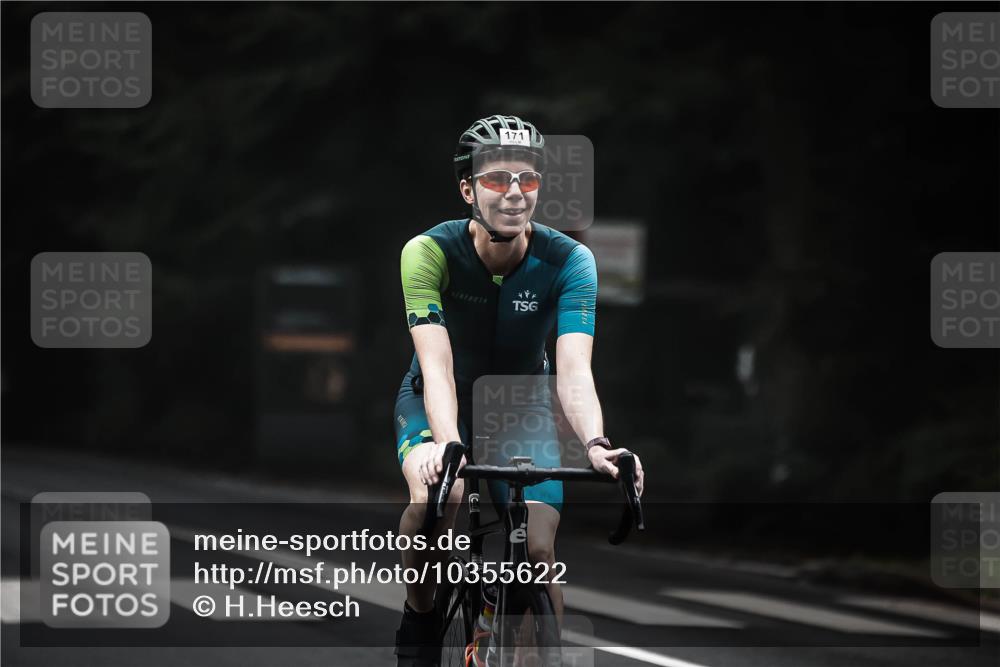 13.09.2026 - Stadtparktriathlon H.Heesch http://msf.ph/oto/10355622 13.09.2026 09:38:27 Radfahren 171, 205 meine-sportfotos.de