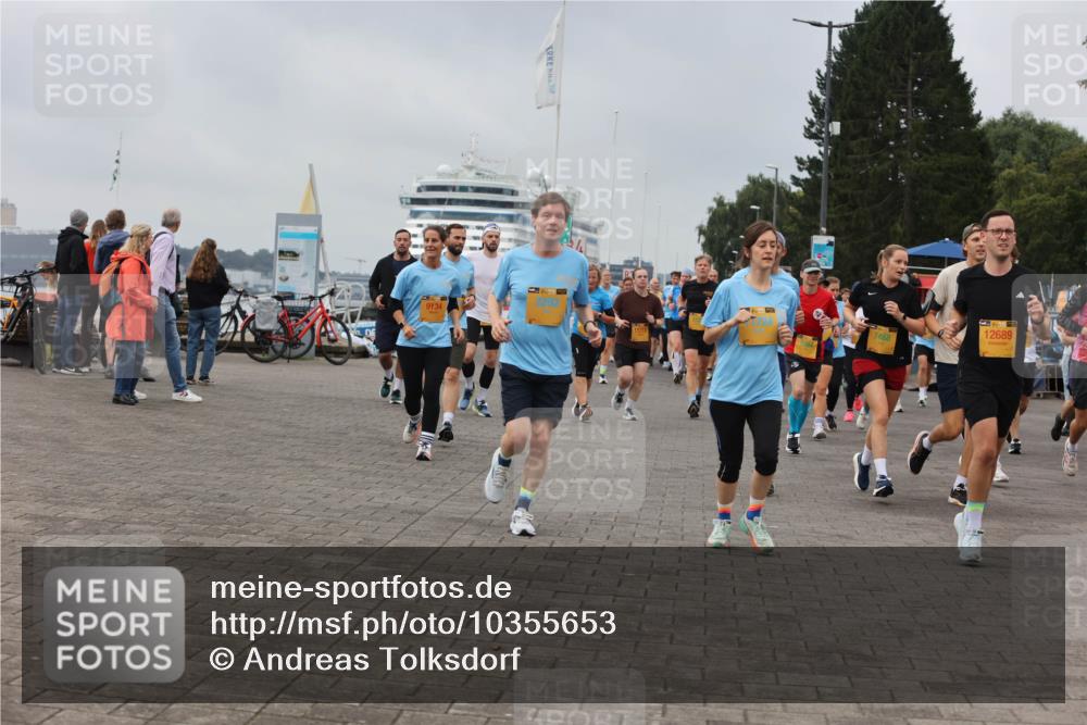 13.09.2026 - Kiel Lauf Andreas Tolksdorf http://msf.ph/oto/10355653 13.09.2026 09:58:35 Kiellinie 9134, 11211, 12689, 7468 meine-sportfotos.de
