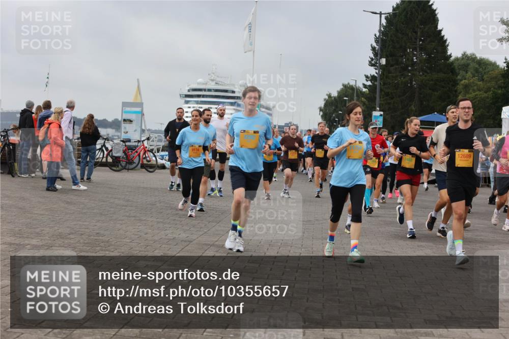 13.09.2026 - Kiel Lauf Andreas Tolksdorf http://msf.ph/oto/10355657 13.09.2026 09:58:35 Kiellinie 9134, 3292, 11211, 7468, 12689 meine-sportfotos.de
