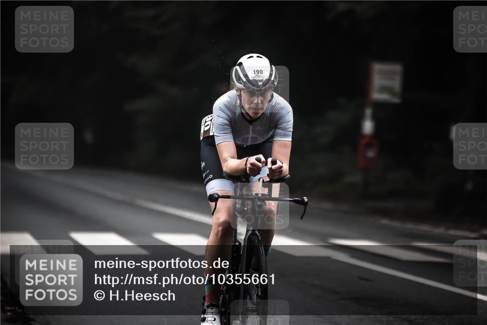13.09.2026 - Stadtparktriathlon H.Heesch http://msf.ph/oto/10355661 13.09.2026 09:38:50 Radfahren 190 meine-sportfotos.de