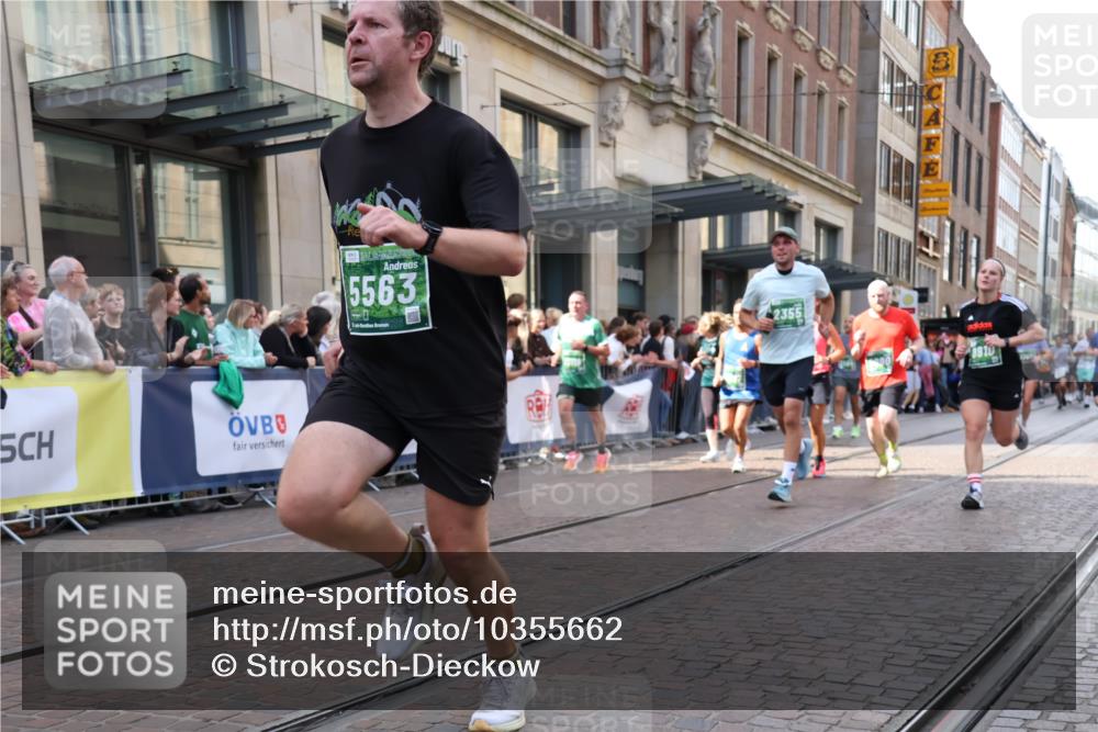 13.09.2026 - 21. swb-Marathon Bremen Strokosch-Dieckow http://msf.ph/oto/10355662 13.09.2026 13:33:48 Ziel 1364, 1656, 2355, 2464, 2727, 3162, 3389, 3522, 3632, 3790, 3984, 4613, 5265, 5341, 5489, 5563, 5587, 5768, 6090, 6151, 6350, 6405, 6509, 6623, 7047, 7113, 7303, 7354, 7431, 7696, 7897, 7988, 8025, 8512, 8641, 8870, 8910, 9094, 9100, 9402, 9905, 10058, 13118, 930, 2405, 2872, 2960, 3201, 3562, 3761, 4219, 4490, 4554, 4658, 4874, 5063, 5156, 5513, 5726, 6256, 6508, 6538, 6808, 6844, 6882, 7126, 7354, 7523, 7633 meine-sportfotos.de