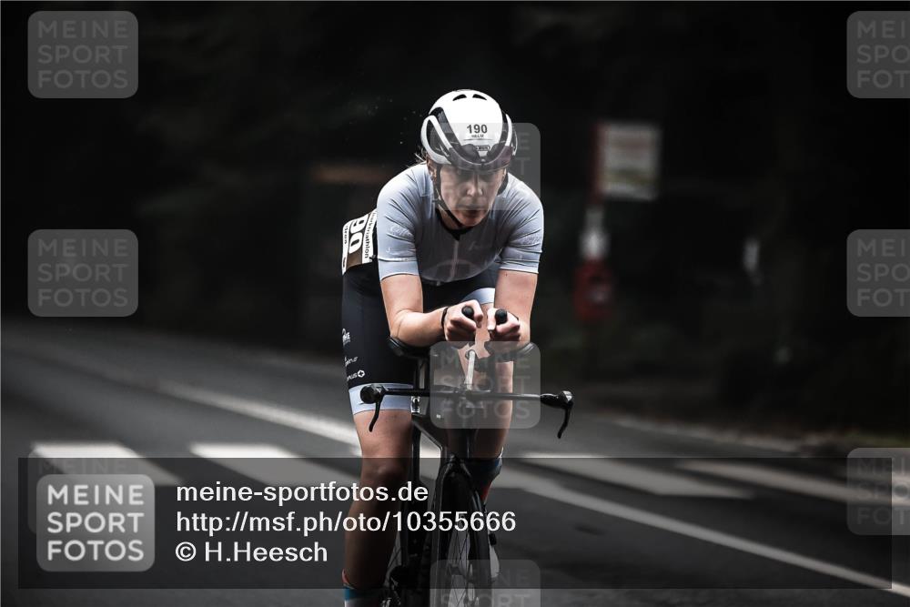 13.09.2026 - Stadtparktriathlon H.Heesch http://msf.ph/oto/10355666 13.09.2026 09:38:50 Radfahren 190 meine-sportfotos.de
