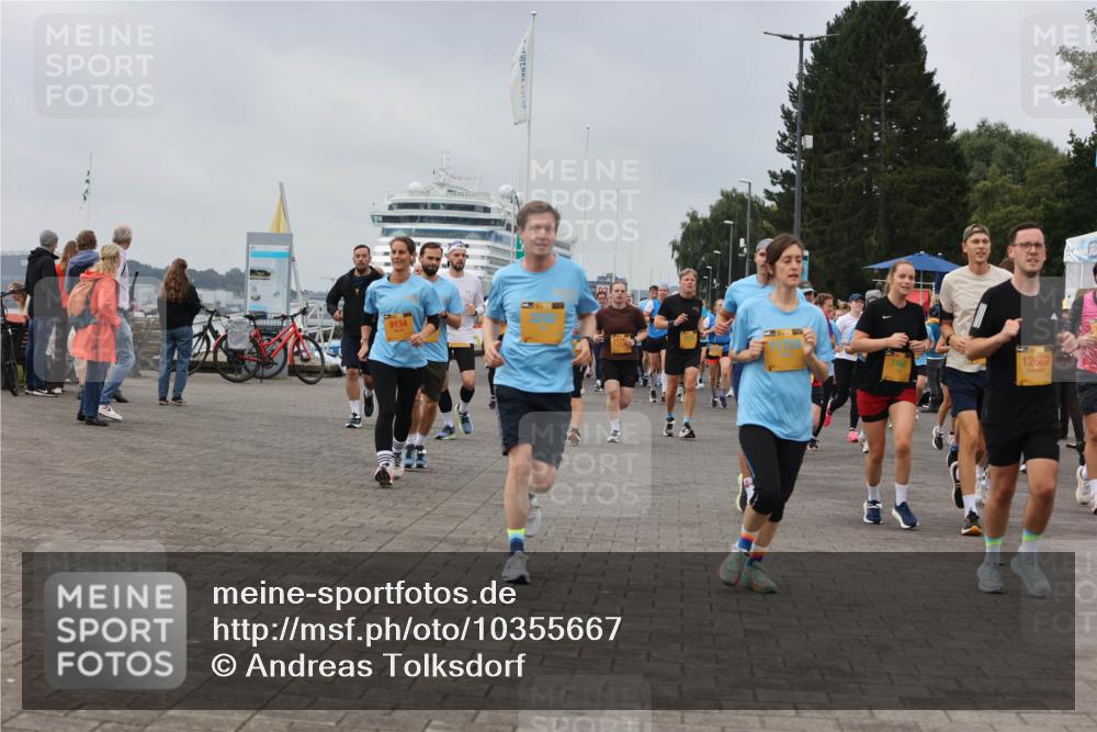 13.09.2026 - Kiel Lauf Andreas Tolksdorf http://msf.ph/oto/10355667 13.09.2026 09:58:35 Kiellinie 9134, 12689 meine-sportfotos.de