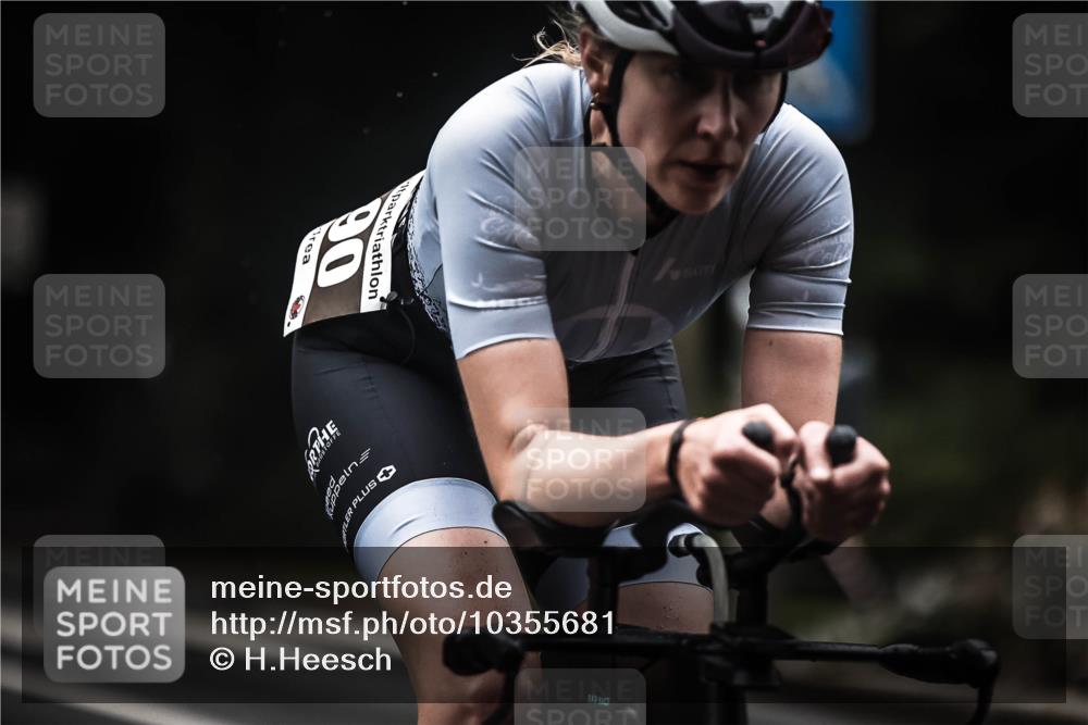 13.09.2026 - Stadtparktriathlon H.Heesch http://msf.ph/oto/10355681 13.09.2026 09:38:51 Radfahren 190 meine-sportfotos.de