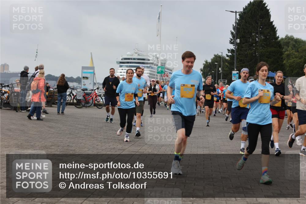 13.09.2026 - Kiel Lauf Andreas Tolksdorf http://msf.ph/oto/10355691 13.09.2026 09:58:36 Kiellinie 9134 meine-sportfotos.de