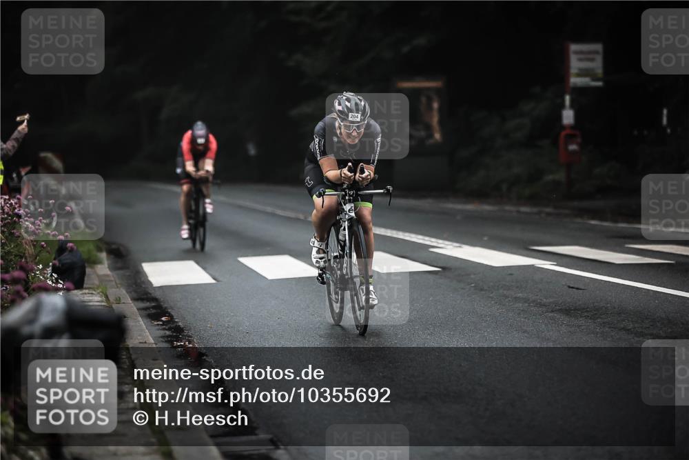 13.09.2026 - Stadtparktriathlon H.Heesch http://msf.ph/oto/10355692 13.09.2026 09:39:17 Radfahren 166, 204 meine-sportfotos.de