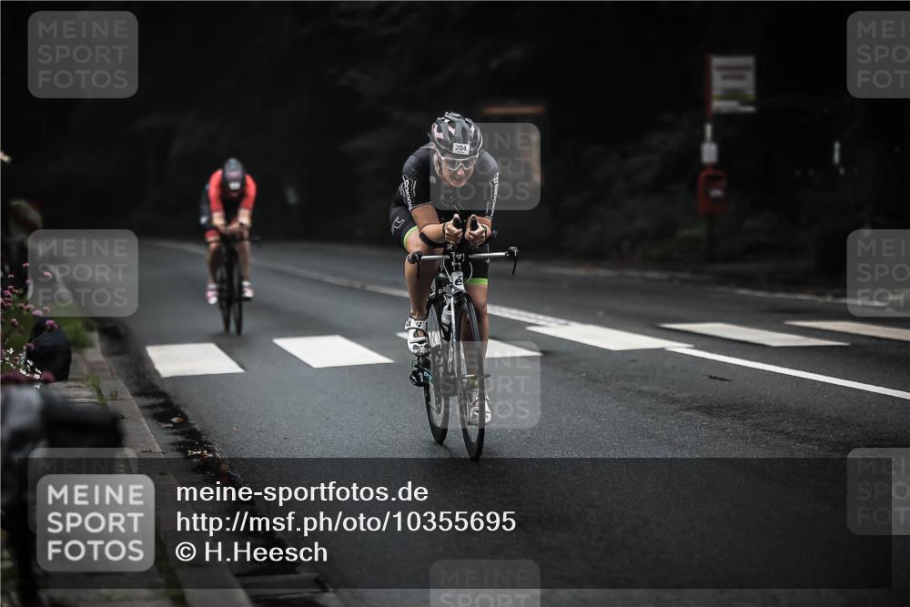 13.09.2026 - Stadtparktriathlon H.Heesch http://msf.ph/oto/10355695 13.09.2026 09:39:17 Radfahren 166, 204 meine-sportfotos.de
