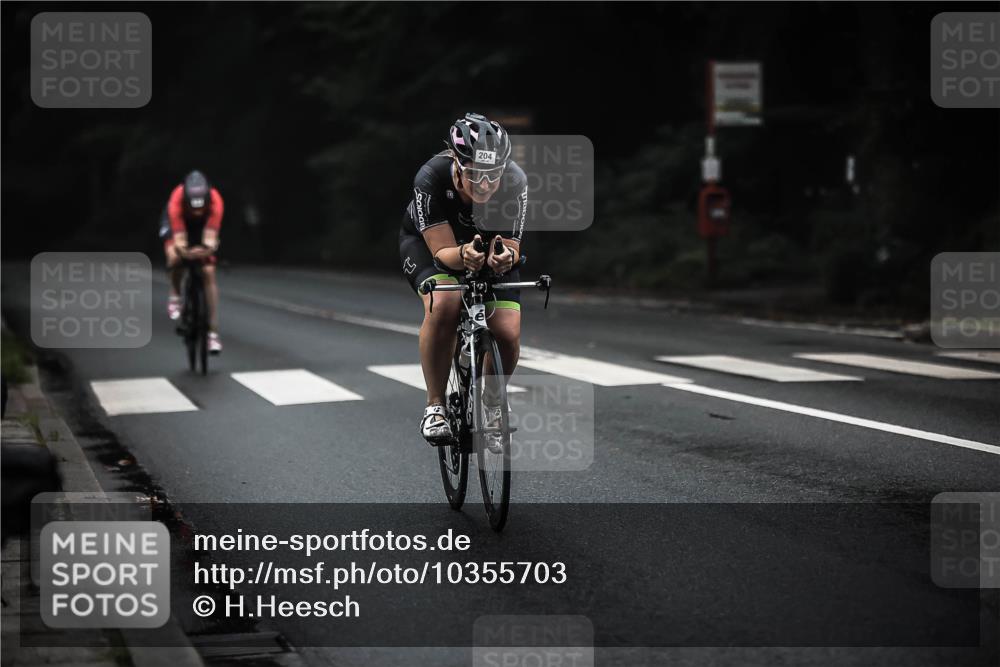 13.09.2026 - Stadtparktriathlon H.Heesch http://msf.ph/oto/10355703 13.09.2026 09:39:17 Radfahren 166, 204 meine-sportfotos.de