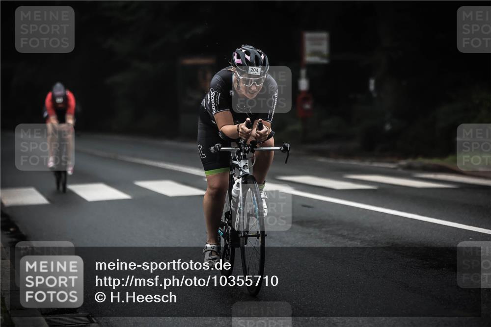 13.09.2026 - Stadtparktriathlon H.Heesch http://msf.ph/oto/10355710 13.09.2026 09:39:17 Radfahren 166, 204 meine-sportfotos.de