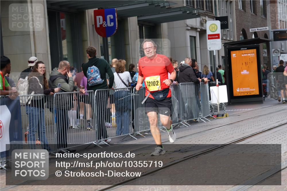 13.09.2026 - 21. swb-Marathon Bremen Strokosch-Dieckow http://msf.ph/oto/10355719 13.09.2026 11:16:25 Ziel 10679, 11456, 11867, 12089, 12102, 12158, 10242, 11026, 11081, 11139, 11181, 11200, 11264, 11274, 11385, 11448, 11573, 11768, 12057, 12151, 12539, 13508 meine-sportfotos.de