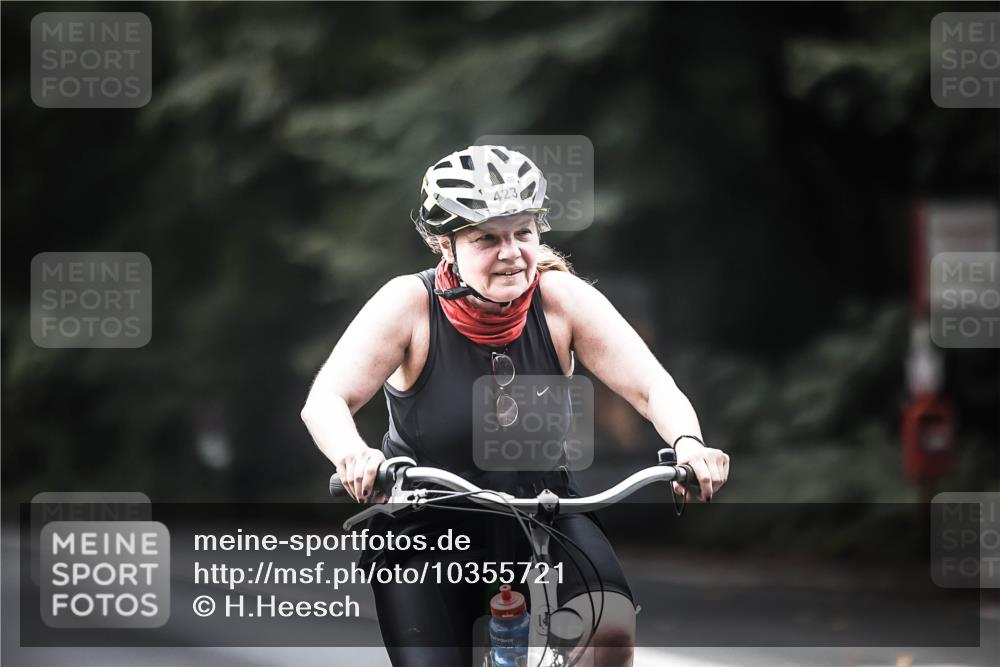13.09.2026 - Stadtparktriathlon H.Heesch http://msf.ph/oto/10355721 13.09.2026 11:11:59 Radfahren 423, 603 meine-sportfotos.de