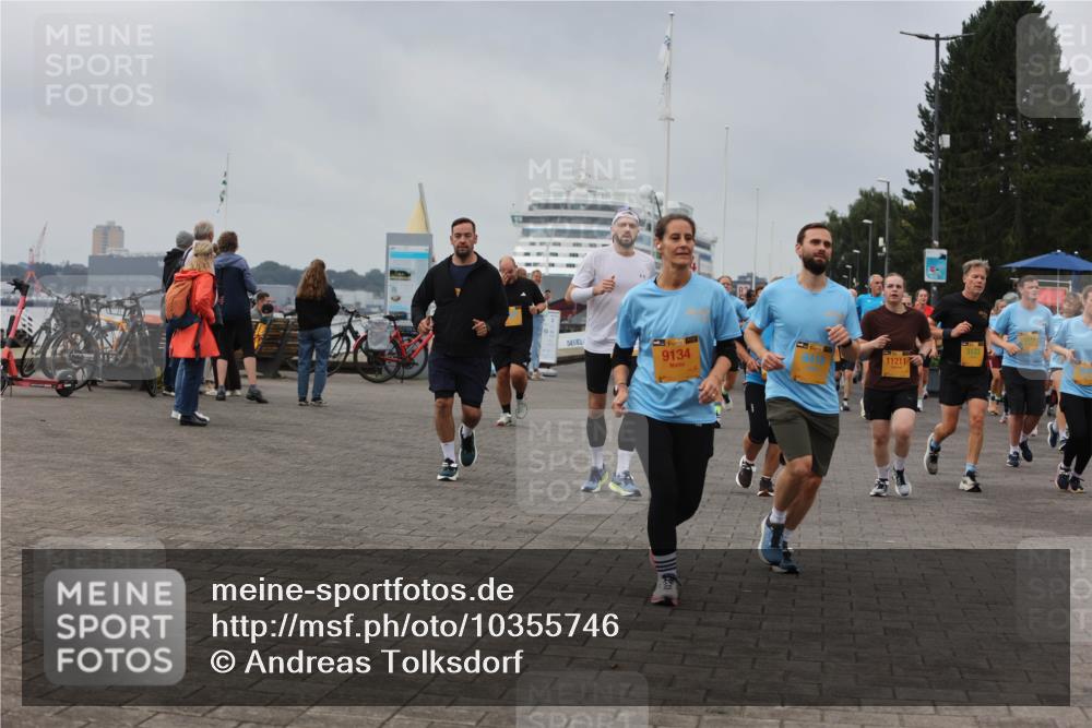 13.09.2026 - Kiel Lauf Andreas Tolksdorf http://msf.ph/oto/10355746 13.09.2026 09:58:37 Kiellinie 9134, 11211, 3123 meine-sportfotos.de