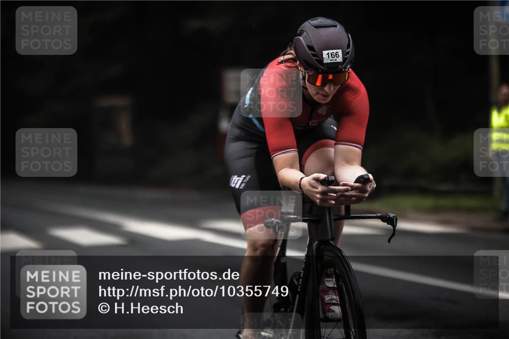 13.09.2026 - Stadtparktriathlon H.Heesch http://msf.ph/oto/10355749 13.09.2026 09:39:19 Radfahren 166, 204 meine-sportfotos.de