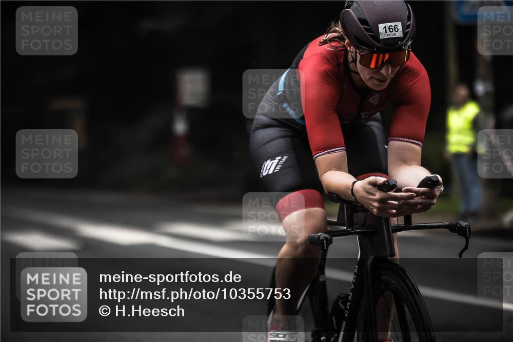 13.09.2026 - Stadtparktriathlon H.Heesch http://msf.ph/oto/10355753 13.09.2026 09:39:19 Radfahren 166, 204 meine-sportfotos.de