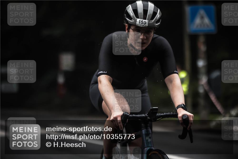 13.09.2026 - Stadtparktriathlon H.Heesch http://msf.ph/oto/10355773 13.09.2026 09:39:31 Radfahren 159 meine-sportfotos.de