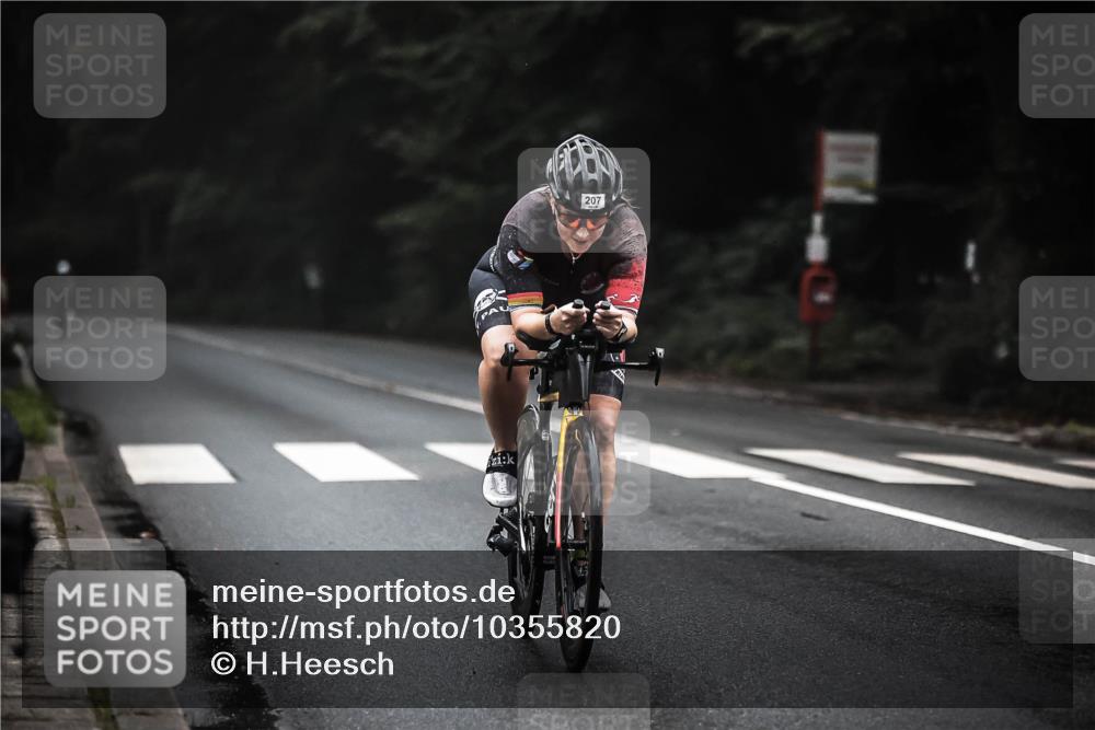 13.09.2026 - Stadtparktriathlon H.Heesch http://msf.ph/oto/10355820 13.09.2026 09:39:55 Radfahren 207 meine-sportfotos.de
