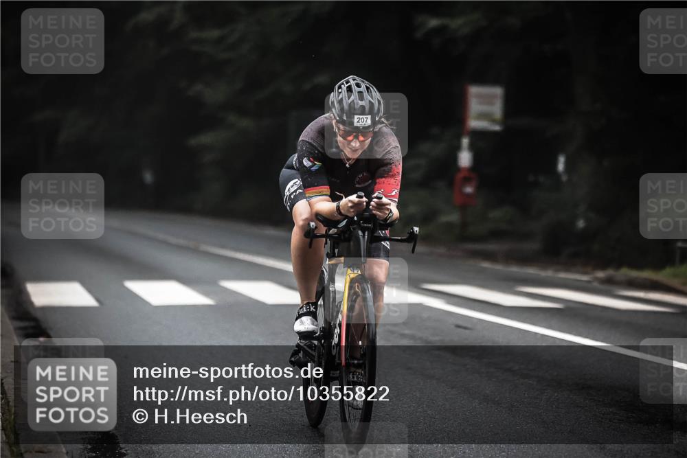 13.09.2026 - Stadtparktriathlon H.Heesch http://msf.ph/oto/10355822 13.09.2026 09:39:55 Radfahren 207 meine-sportfotos.de