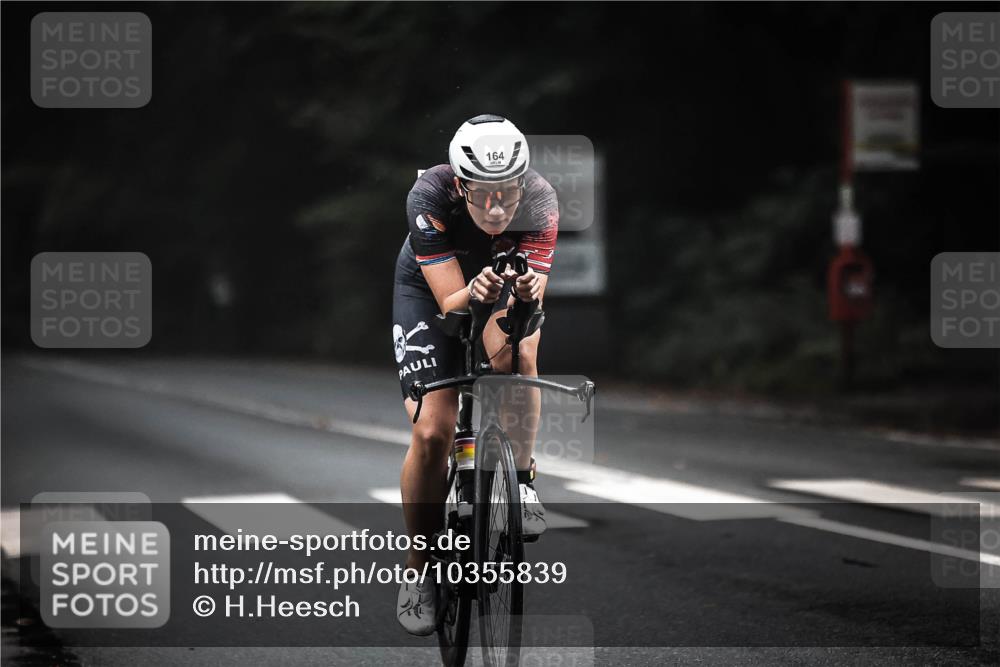 13.09.2026 - Stadtparktriathlon H.Heesch http://msf.ph/oto/10355839 13.09.2026 09:40:02 Radfahren 164 meine-sportfotos.de
