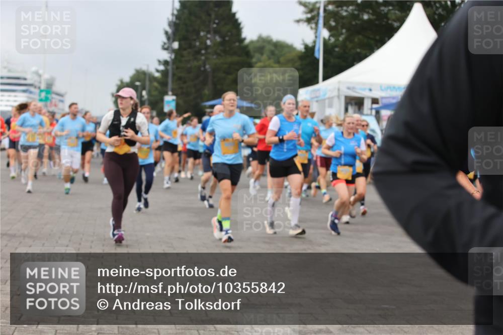 13.09.2026 - Kiel Lauf Andreas Tolksdorf http://msf.ph/oto/10355842 13.09.2026 09:58:42 Kiellinie  meine-sportfotos.de