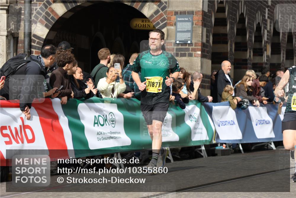 13.09.2026 - 21. swb-Marathon Bremen Strokosch-Dieckow http://msf.ph/oto/10355860 13.09.2026 10:56:37 Ziel 10184, 10211, 10246, 10322, 10365, 10443, 10670, 10675, 10699, 10844, 10949, 10957, 10960, 11219, 11256, 11280, 11317, 11570, 11693, 11782, 11795, 12452, 12476, 10486, 10540, 10610, 10721, 10771, 10824, 10888, 10936, 11064, 11474, 11601, 11872, 12284, 12434 meine-sportfotos.de