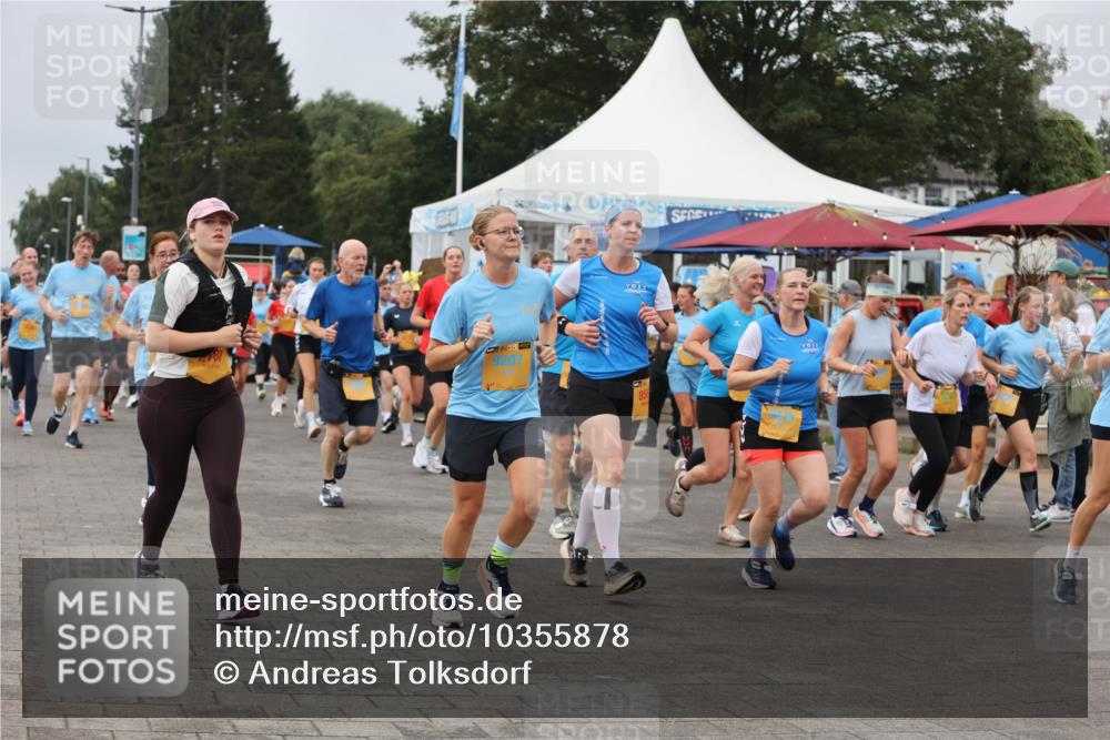 13.09.2026 - Kiel Lauf Andreas Tolksdorf http://msf.ph/oto/10355878 13.09.2026 09:58:43 Kiellinie 9207, 855 meine-sportfotos.de