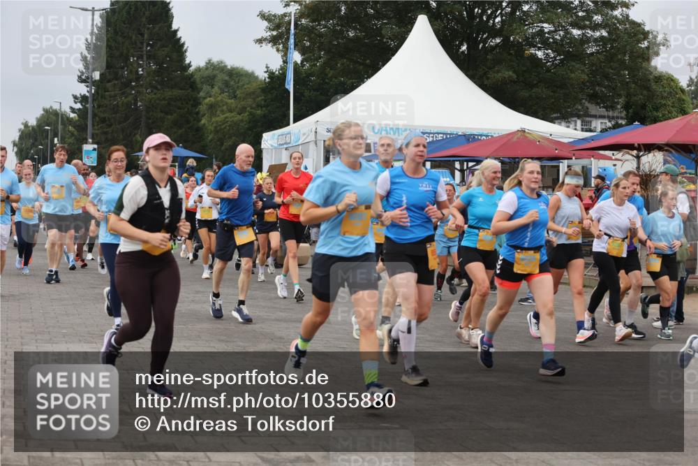 13.09.2026 - Kiel Lauf Andreas Tolksdorf http://msf.ph/oto/10355880 13.09.2026 09:58:43 Kiellinie  meine-sportfotos.de