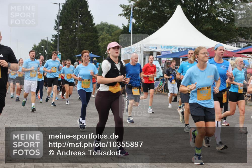 13.09.2026 - Kiel Lauf Andreas Tolksdorf http://msf.ph/oto/10355897 13.09.2026 09:58:44 Kiellinie 12355, 6005, 10305, 9207 meine-sportfotos.de