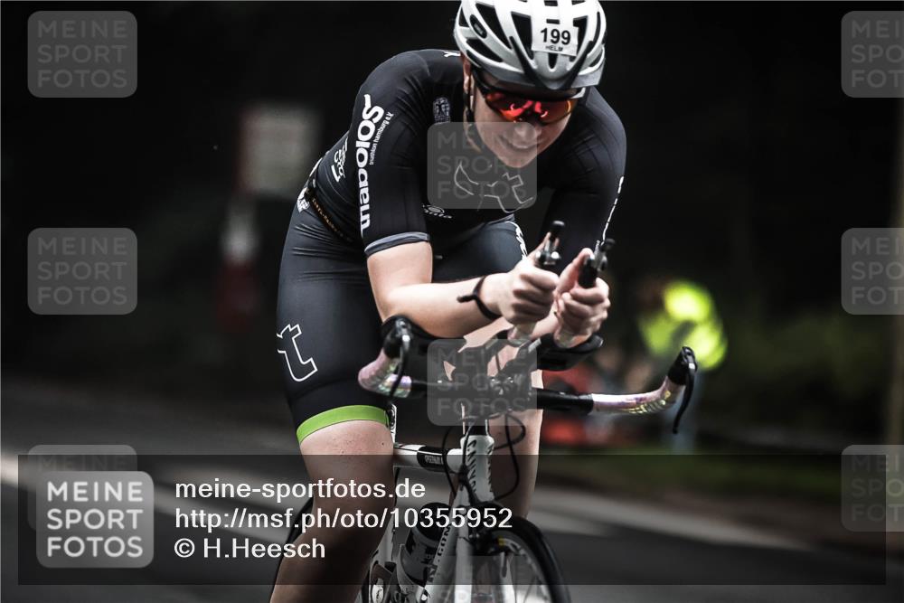 13.09.2026 - Stadtparktriathlon H.Heesch http://msf.ph/oto/10355952 13.09.2026 09:41:47 Radfahren 199 meine-sportfotos.de