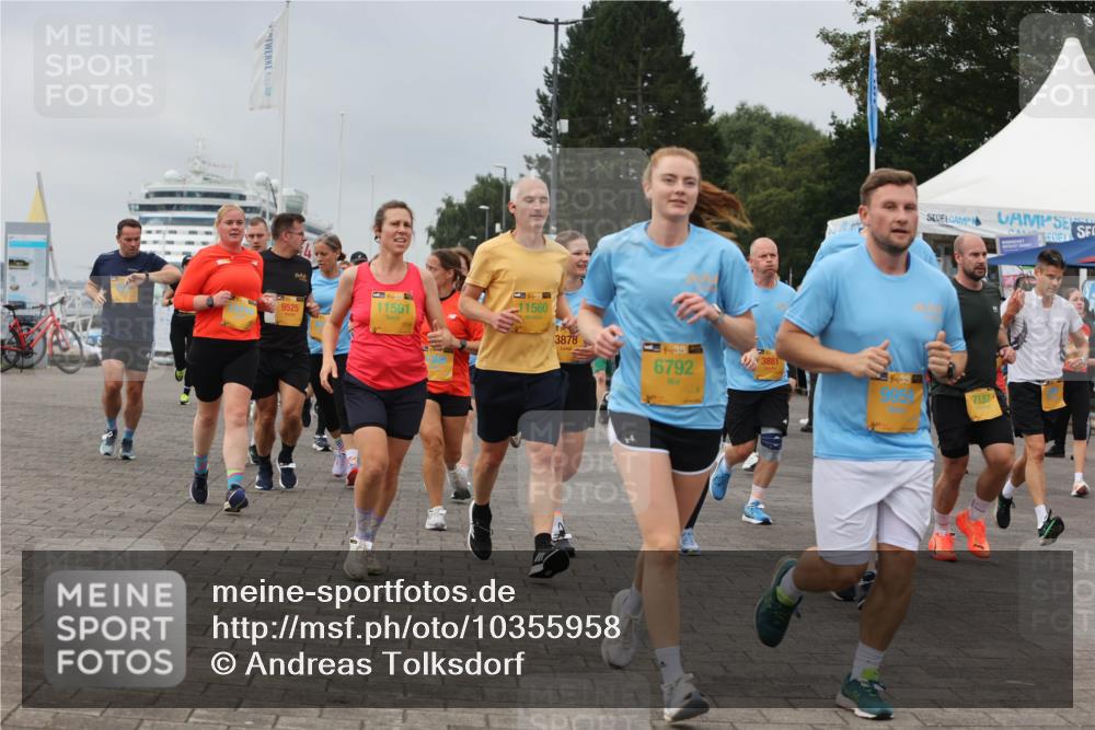 13.09.2026 - Kiel Lauf Andreas Tolksdorf http://msf.ph/oto/10355958 13.09.2026 09:58:47 Kiellinie 1, 39, 9525, 11561, 11560, 3878, 38, 3881, 6792, 39, 7187 meine-sportfotos.de