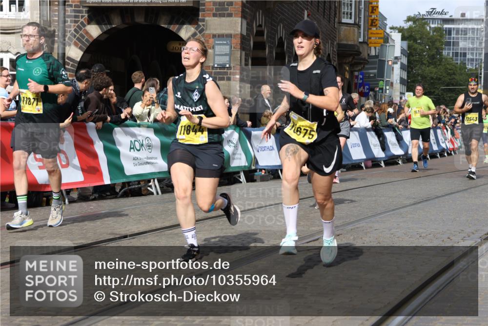 13.09.2026 - 21. swb-Marathon Bremen Strokosch-Dieckow http://msf.ph/oto/10355964 13.09.2026 10:56:38 Ziel 10184, 10211, 10246, 10322, 10365, 10443, 10670, 10675, 10699, 10844, 10949, 10957, 10960, 11219, 11256, 11280, 11317, 11570, 11693, 11782, 11795, 11844, 12452, 12476, 10486, 10540, 10610, 10721, 10771, 10824, 10888, 10936, 11064, 11474, 11601, 11872, 12284, 12434 meine-sportfotos.de