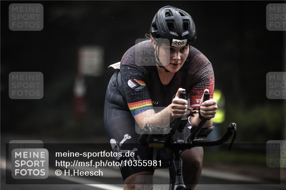 13.09.2026 - Stadtparktriathlon H.Heesch http://msf.ph/oto/10355981 13.09.2026 09:42:15 Radfahren 191, 206 meine-sportfotos.de