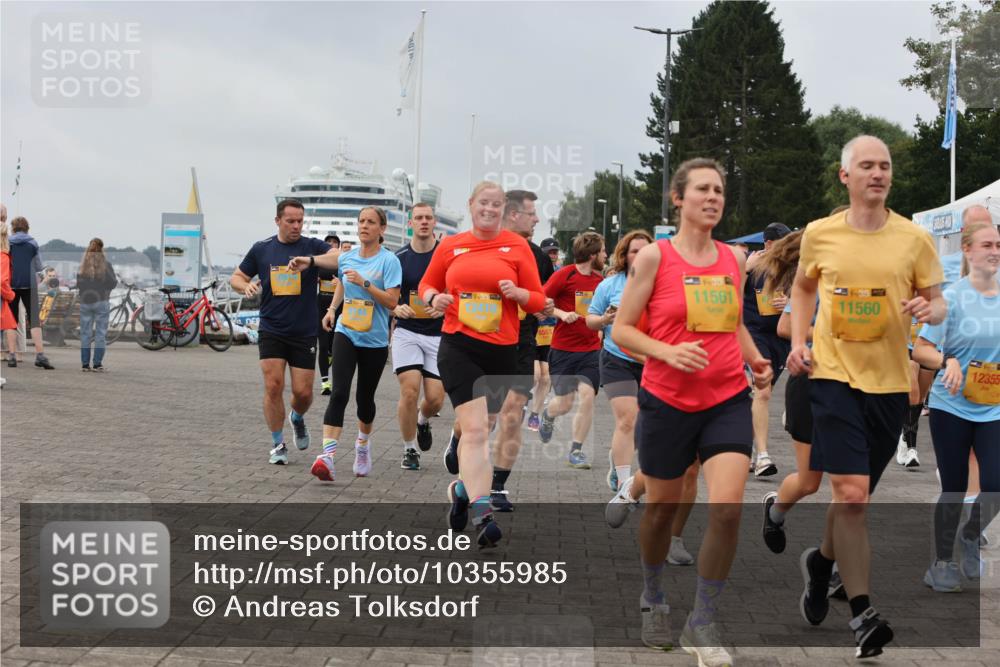 13.09.2026 - Kiel Lauf Andreas Tolksdorf http://msf.ph/oto/10355985 13.09.2026 09:58:48 Kiellinie 1, 39, 11561, 39, 11560, 12355 meine-sportfotos.de