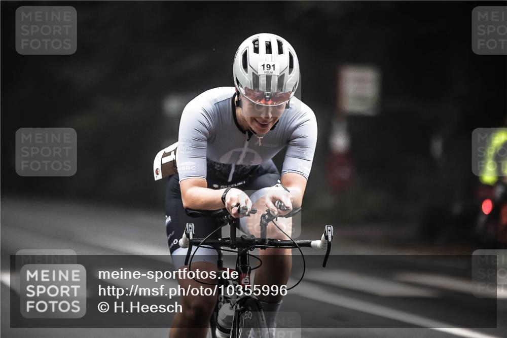 13.09.2026 - Stadtparktriathlon H.Heesch http://msf.ph/oto/10355996 13.09.2026 09:42:18 Radfahren 187, 191, 206 meine-sportfotos.de